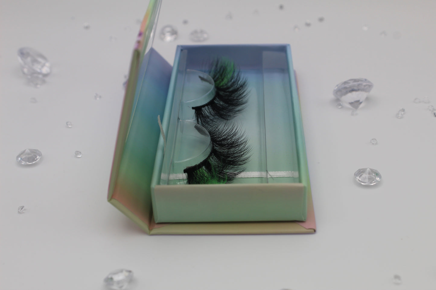 The Grinch - Black and Green 20mm Strip Lashes