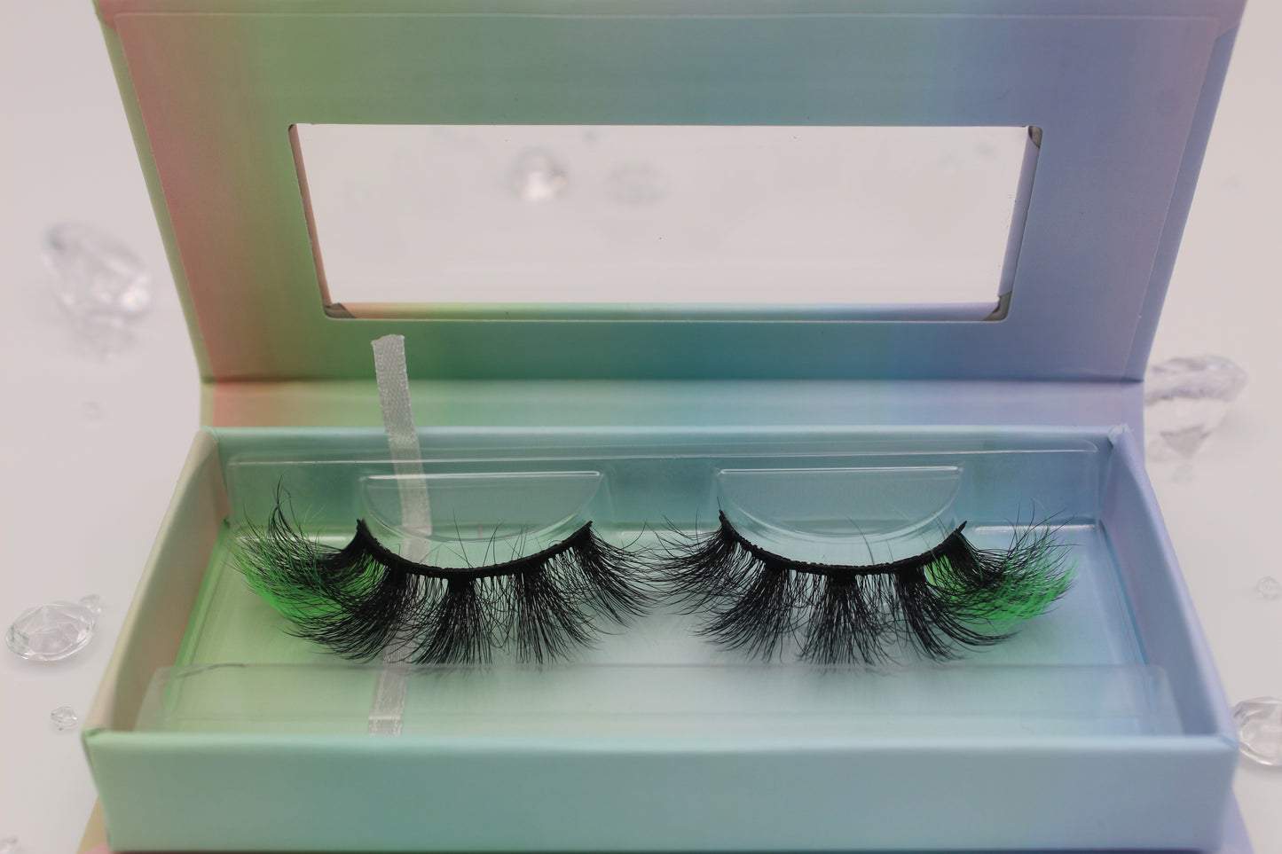 The Grinch - Black and Green 20mm Strip Lashes