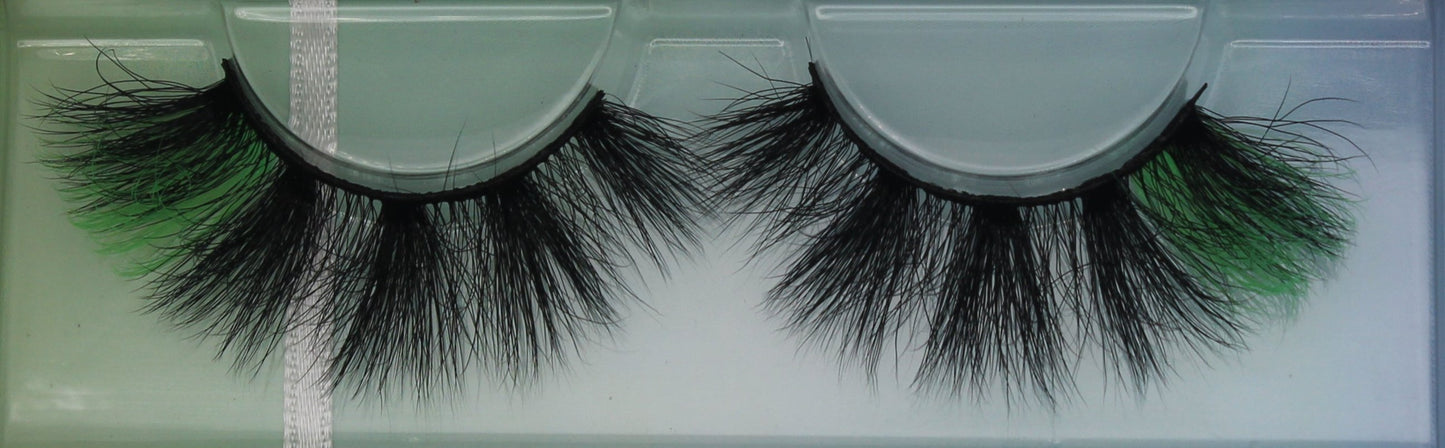 The Grinch - Black and Green 20mm Strip Lashes