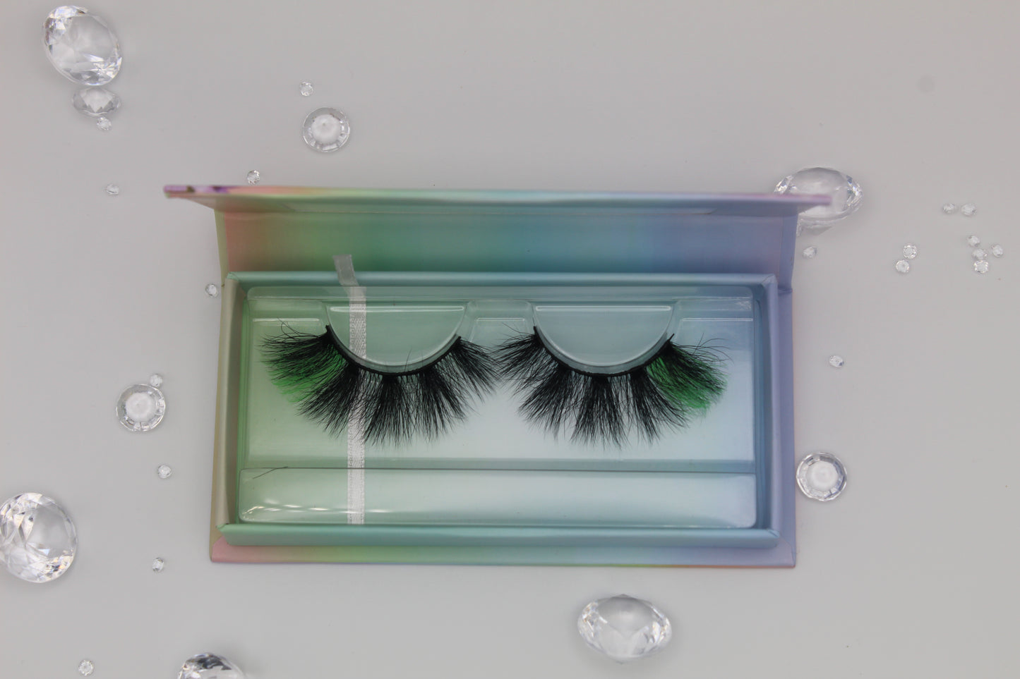 The Grinch - Black and Green 20mm Strip Lashes