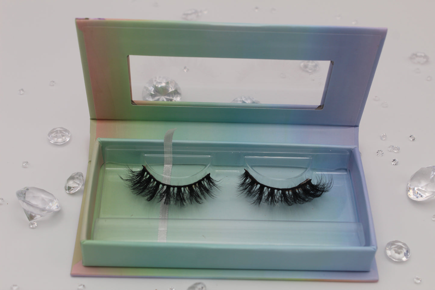 Hybrid Hottie - 15mm Premium Strip Lashes