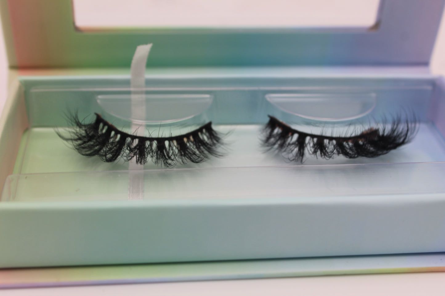 Hybrid Hottie - 15mm Premium Strip Lashes