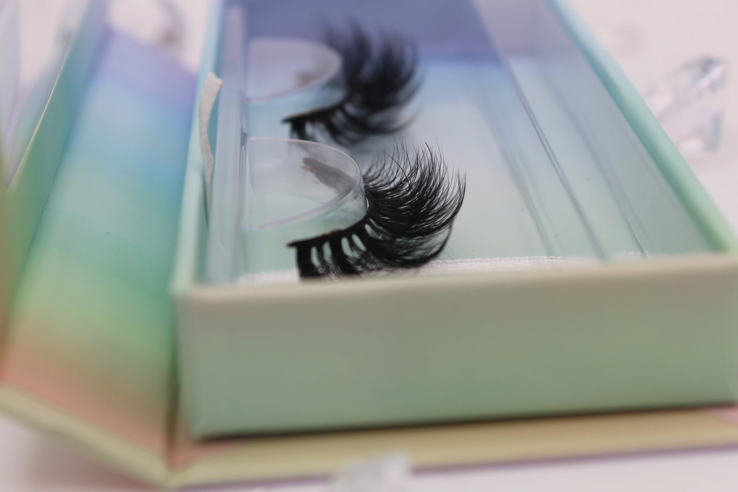 Hybrid Hottie - 15mm Premium Strip Lashes