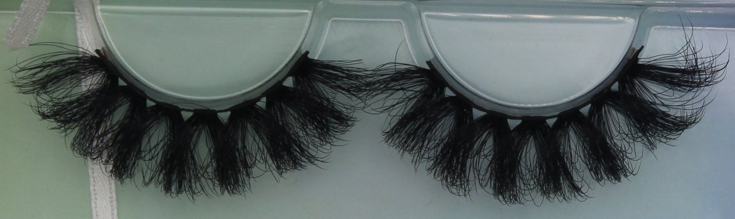 Russian Roulette - 20mm Premium Strip Lashes