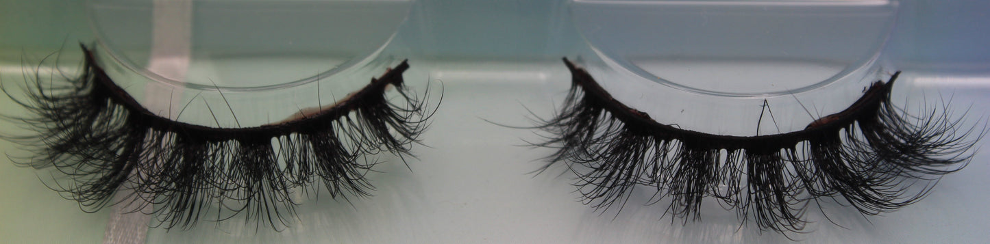 Discrete and Chic - 15mm Premium Strip Lashes
