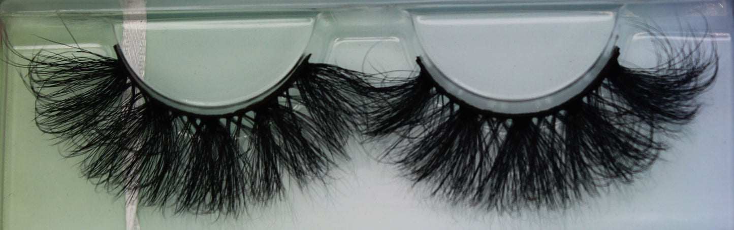 Unforgettable -25mm Premium Strip Lashes